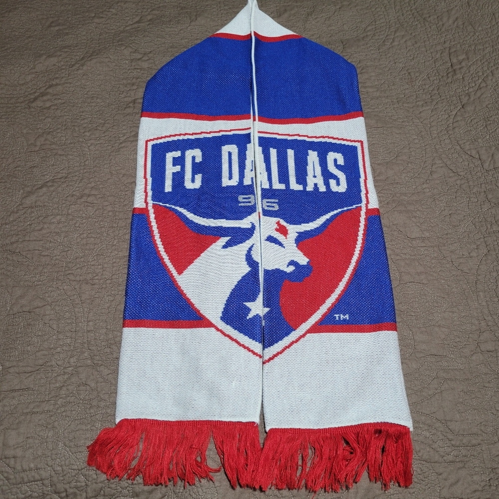 Adidas FC Dallas FC Soccer Team Scarf Knit Scarf Reversible Design